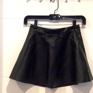 Girls skirt